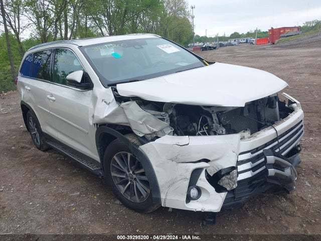 Toyota Highlander Xle 2019 5TDJZRFH2KS565295 Image 6