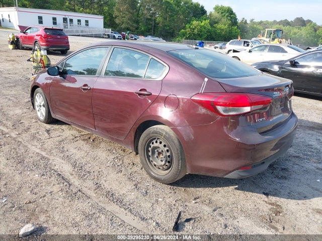 KIA FORTE LX 2018 3KPFL4A70JE250335 Image 3