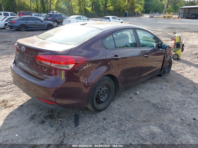KIA FORTE LX 2018 3KPFL4A70JE250335 Image 4