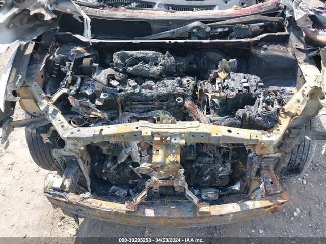 Nissan ROGUE SV 2018 5N1AT2MV9JC802958 Image 10