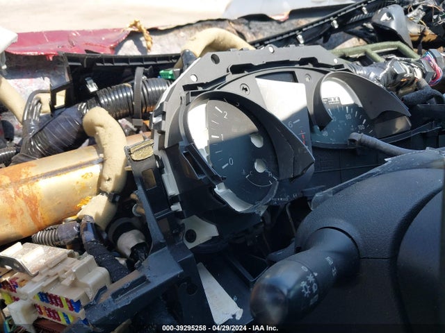 Nissan ROGUE SV 2018 5N1AT2MV9JC802958 Image 7