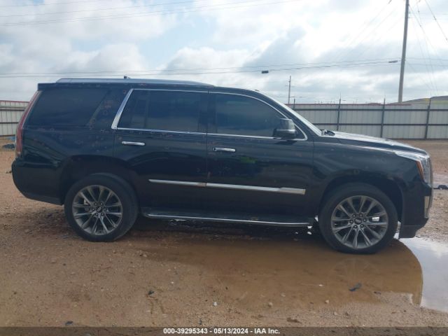 1GYS3BKJ7KR152979 Cadillac Escalade Luxury