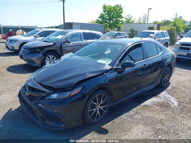 Toyota CAMRY SE 2022 4T1T11AK3NU666703 Image 2