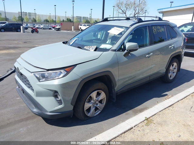 Toyota Rav4 Xle 2020 2T3W1RFV3LW069912 Image 2