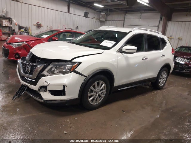 Nissan ROGUE SV 2017 KNMAT2MT1HP542755 Image 2