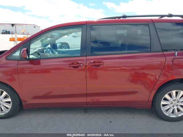 Toyota Sienna Le 7 Passenger 2014 5TDJK3DC9ES084070 Image 14
