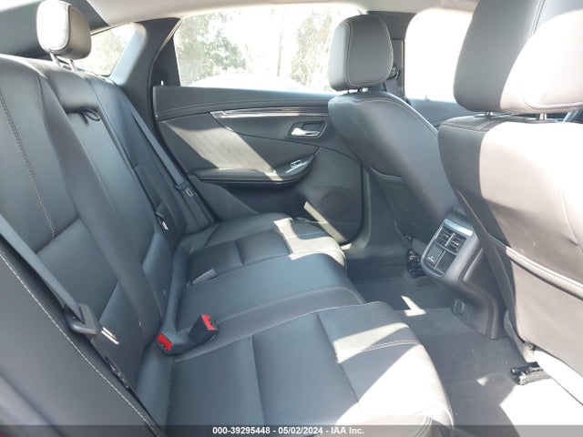 Chevrolet IMPALA 1LT 2017 2G1105S33H9101651 Image 8