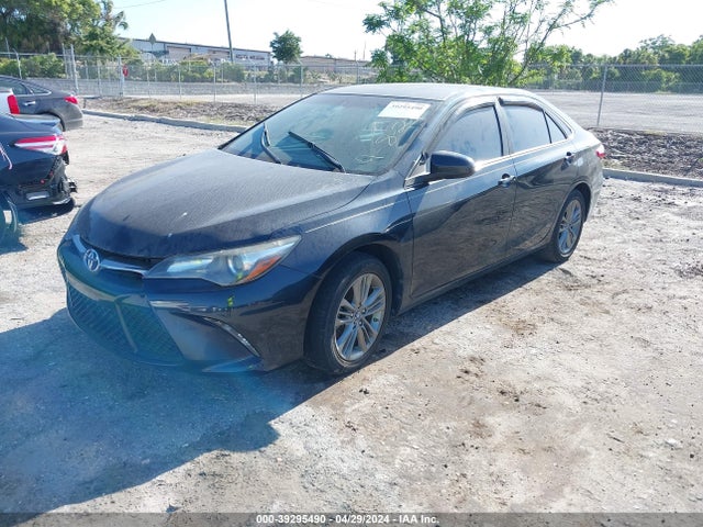 Toyota CAMRY SE 2017 4T1BF1FK6HU815339 Image 2