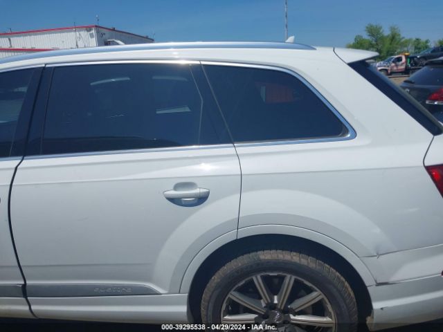 WA1LAAF75HD002068 Audi Q7 3.0t Premium