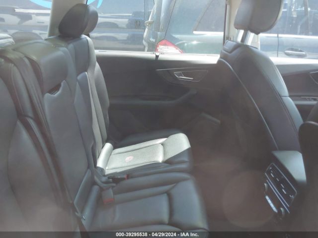 WA1LAAF75HD002068 Audi Q7 3.0t Premium