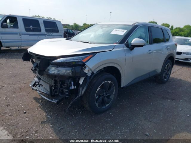 JN8BT3BB4RW422979 Nissan Rogue Sv Intelligent Awd