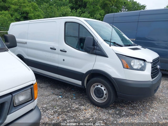 Ford Transit-150 2019 1FTYE1YM9KKB07332 Image 13