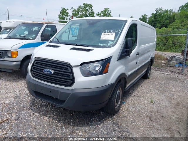 Ford Transit-150 2019 1FTYE1YM9KKB07332 Image 2