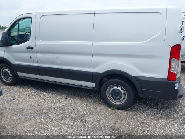 Ford Transit-150 2019 1FTYE1YM9KKB07332 Image 3