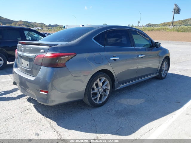 Nissan SENTRA SR 2015 3N1AB7AP4FY328753 Image 4