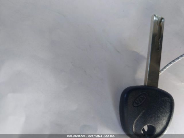 3KPA24AB9KE218826 KIA RIO LX