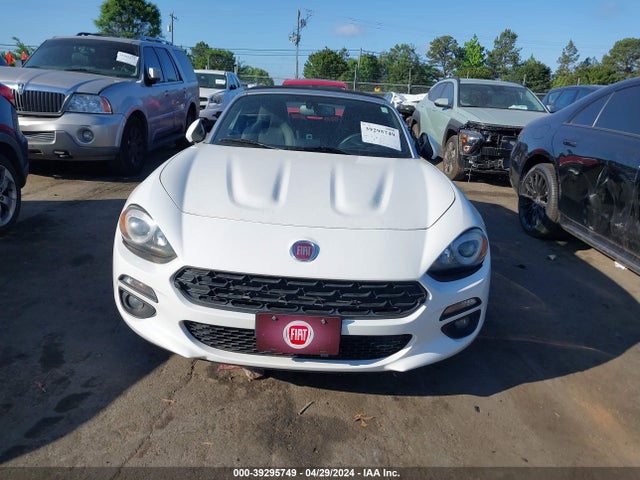 JC1NFAEK5H0129428 Fiat 124 Spider Lusso