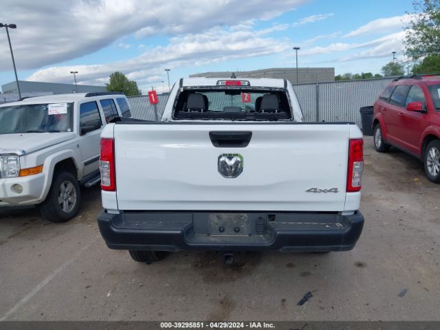 1C6RRFCG2NN437069 RAM 1500 Tradesman Quad Cab 4x4 6'4 Box