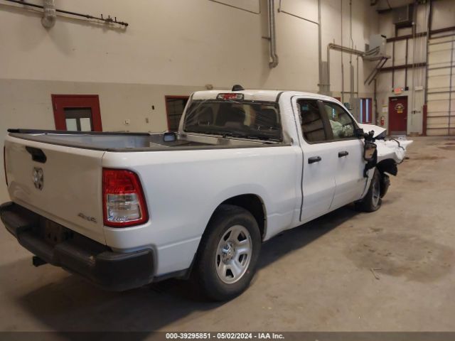 1C6RRFCG2NN437069 RAM 1500 Tradesman Quad Cab 4x4 6'4 Box