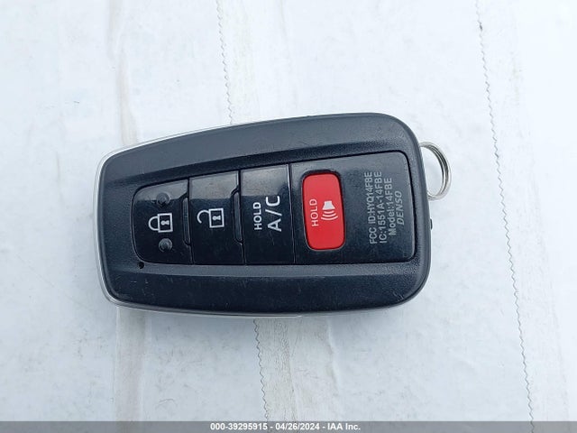 Toyota Prius Prime Xle 2020 JTDKARFP7L3137146 Image 11