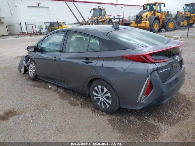 Toyota Prius Prime Xle 2020 JTDKARFP7L3137146 Image 3