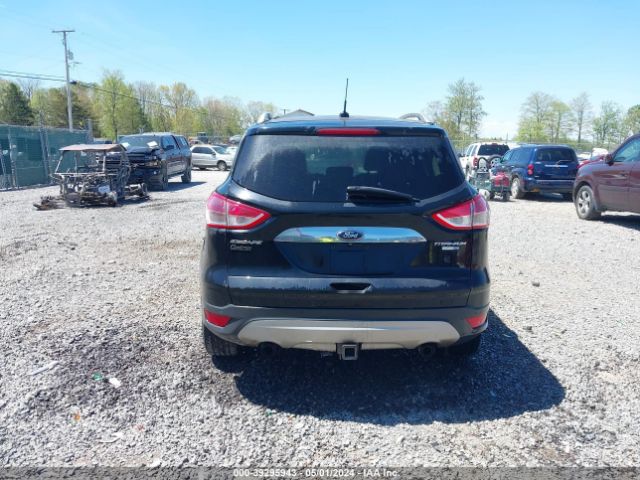 1FMCU9J97GUA07450 Ford Escape Titanium