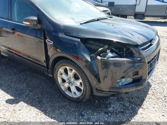 1FMCU9J97GUA07450 Ford Escape Titanium