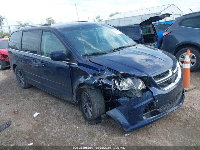 2017 2C4RDGCGXHR800903 main image