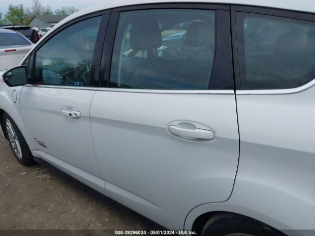 1FADP5CU3GL108779 Ford C-max Energi Sel
