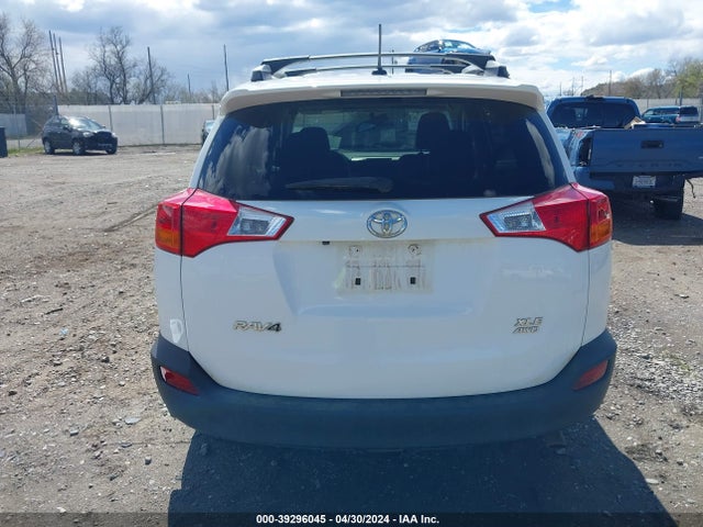 Toyota Rav4 Xle 2014 2T3RFREV2EW210083 Image 17