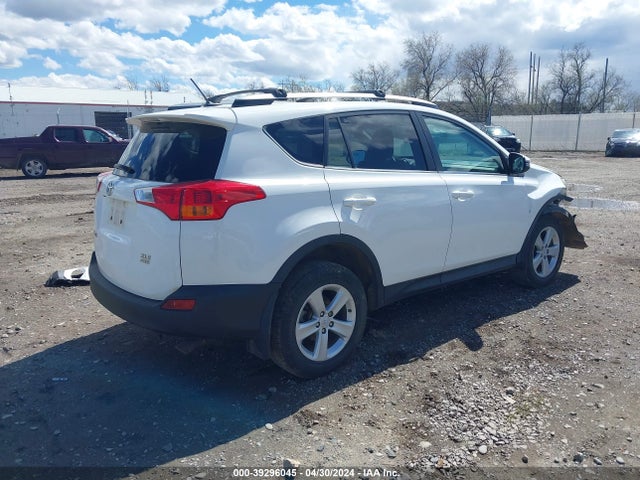 Toyota Rav4 Xle 2014 2T3RFREV2EW210083 Image 4