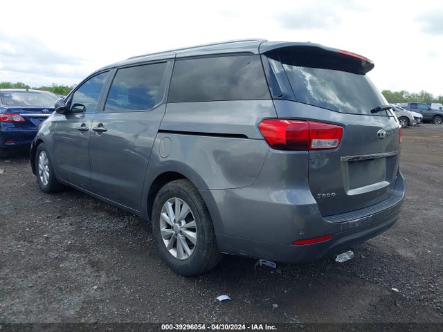 KIA SEDONA LX 2017 KNDMB5C10H6327052 Image 3