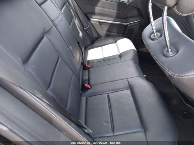 WDDHF8JB9EA841998 Mercedes-Benz E 350 4matic