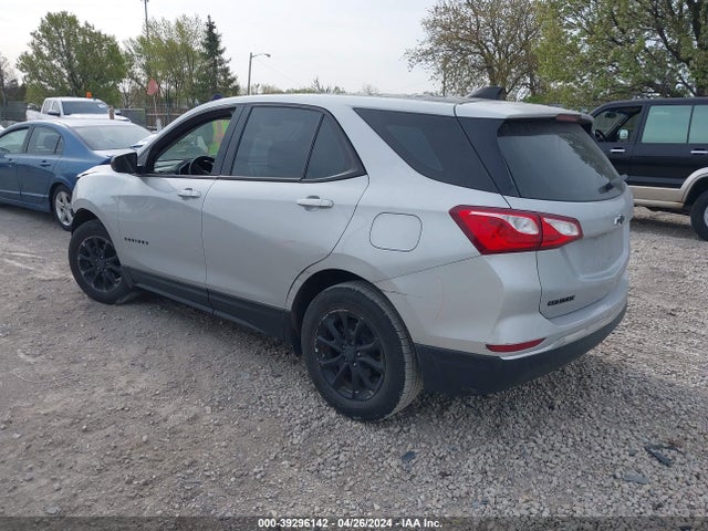 Chevrolet EQUINOX LS 2018 2GNAXREV0J6112435 Image 3
