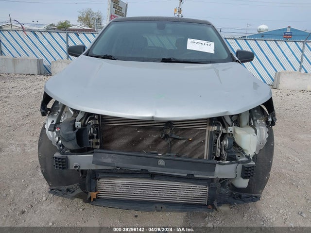 Chevrolet EQUINOX LS 2018 2GNAXREV0J6112435 Image 6
