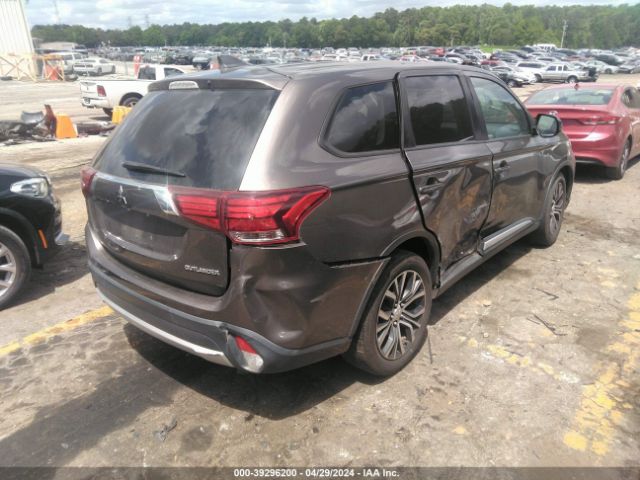 JA4AD2A31HZ038917 Mitsubishi Outlander Es