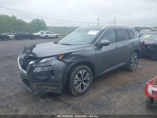 5N1BT3BB3NC670031 Nissan Rogue Sv Intelligent Awd