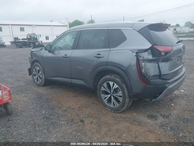 5N1BT3BB3NC670031 Nissan Rogue Sv Intelligent Awd