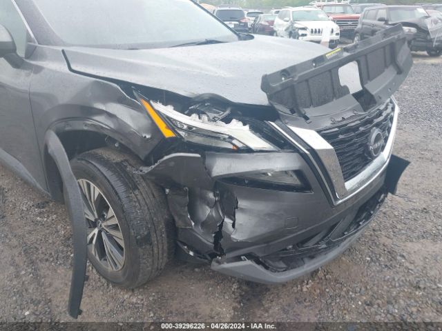 5N1BT3BB3NC670031 Nissan Rogue Sv Intelligent Awd