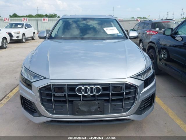 WA1CVAF1XKD025885 Audi Q8 55 Premium