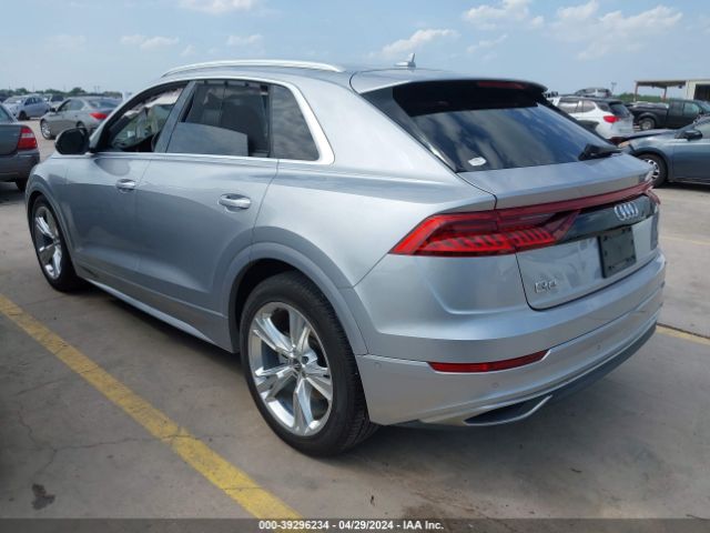 WA1CVAF1XKD025885 Audi Q8 55 Premium