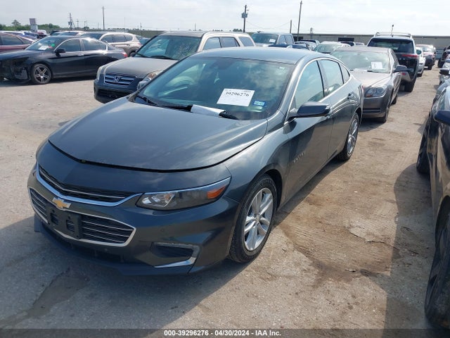 Chevrolet MALIBU LT 2018 1G1ZD5ST9JF219689 Image 2
