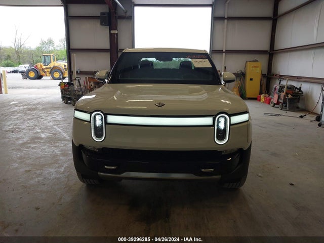 Rivian R1t Launch Edition 2022 7FCTGAAL4NN001678 Image 12