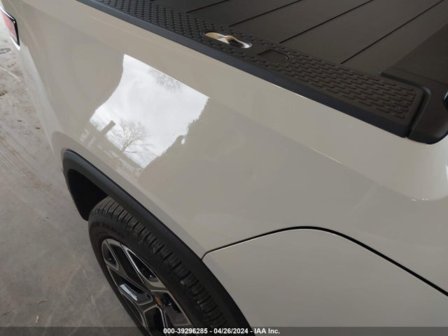 Rivian R1t Launch Edition 2022 7FCTGAAL4NN001678 Image 20