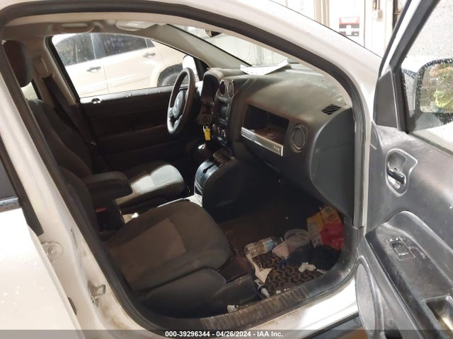 Jeep Compass Sport 2016 1C4NJDBB0GD506357 Image 5