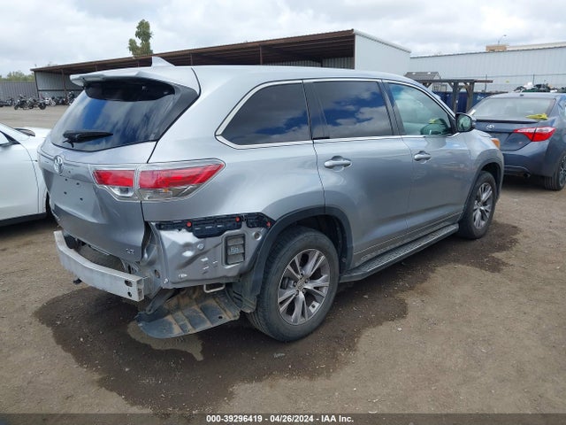 Toyota Highlander Le Plus V6 2015 5TDZKRFH1FS060894 Image 4