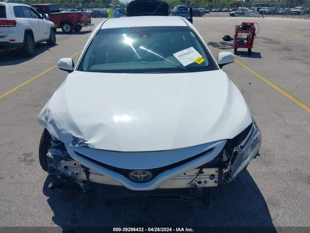 Toyota CAMRY SE 2018 4T1B11HK5JU574049 Image 6