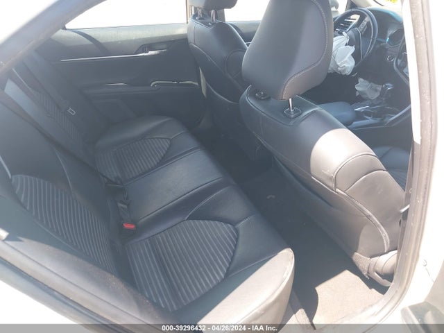 Toyota CAMRY SE 2018 4T1B11HK5JU574049 Image 8