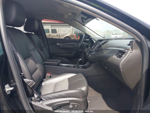 Chevrolet IMPALA 1LT 2018 2G1105S33J9145932 Image 5