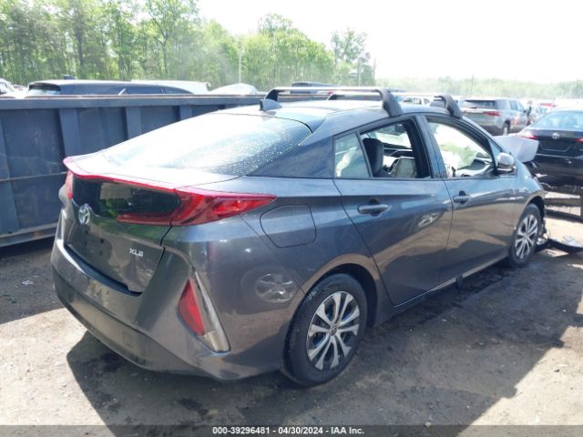 JTDKARFP9L3125175 Toyota Prius Prime Xle